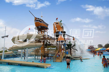 Colorful Outdoor Water Parks with Fiberglass Water Slides 29 x 27m Space