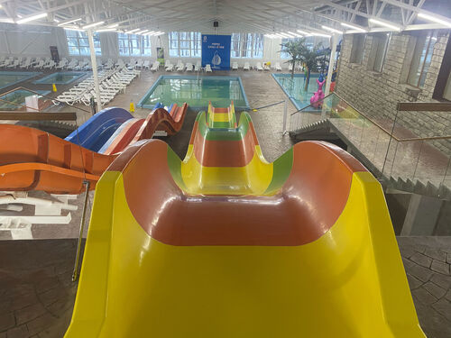 trường hợp công ty mới nhất về DISCOVERY BOROVOE — Indoor Water Park