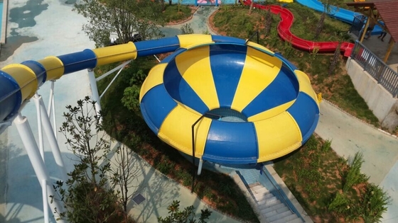 Space Bowl Water Slide With High Capacity 720 Riders / h For Large Water Parks