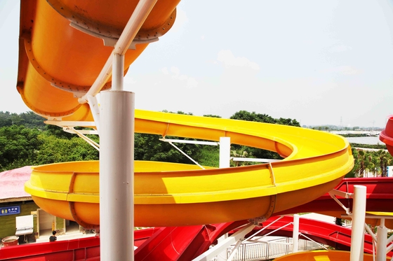 Outdoor Fiberglass Water Slides Custom FRP Spiral Red Water Slides CE