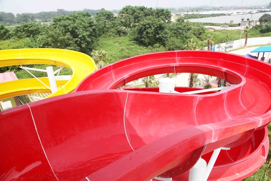 Outdoor Custom Water Slides Fiberglass , Popular Water Park Equipment