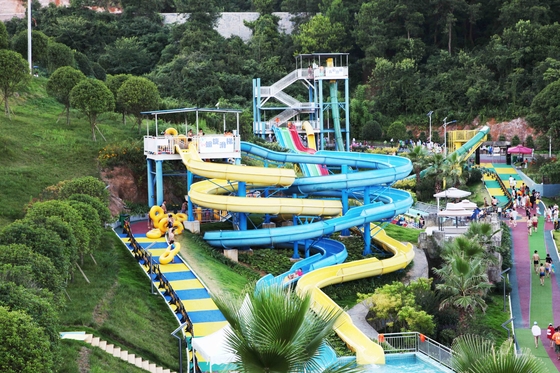 Customized Spiral Fiberglass Water Slide Games For Resorts Or Hotel