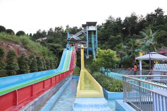 Multi Lanes Rainbow FRP Custom Water Slides In An Amusement Park Water Slide