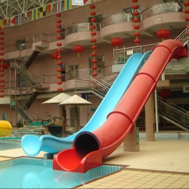 Indoor / Outdoor Fiberglass Water Slides Games For Kids / Family Holiday Resort
