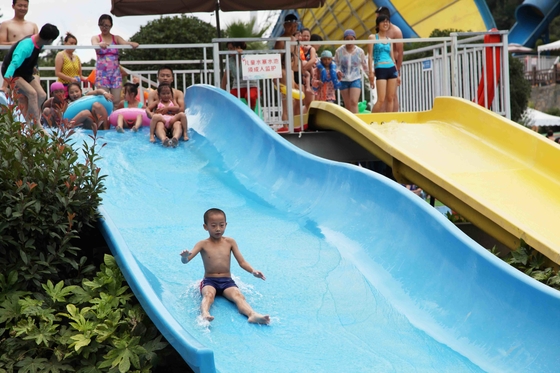 Mini Water Park Equipment Fiberglass Swimming Pool Slide For Kids Playground