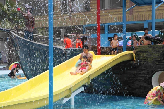 Corsair Aqua Play Water Park Equipment / Large Holiday Resort Fiberglass Pirate Ship