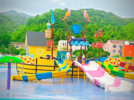 Cầu trượt nước bằng sợi thủy tinh chống tĩnh điện cho công viên nước
