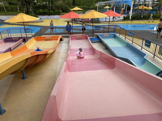 Slide nước trẻ em bằng sợi thủy tinh với hỗ trợ thép kẽm và chiều cao tùy chỉnh cho vui chơi hồ bơi ngoài trời
