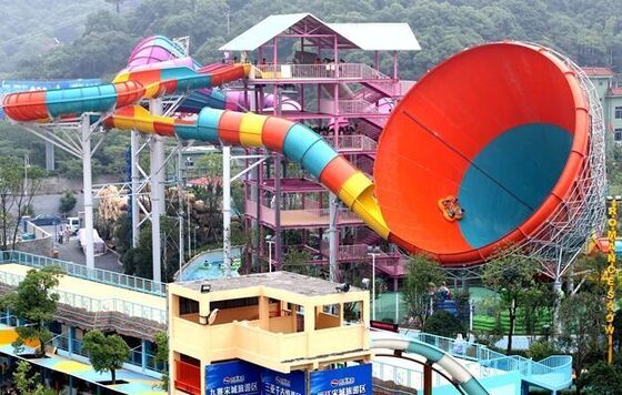 Giant Tornado Funnel Water Slide cho công viên nước Fiberglass Tornado Slide Nhà sản xuất từ năm 1994