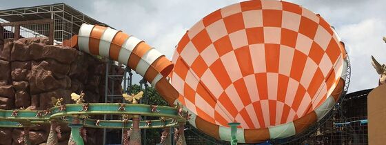 Giant Tornado Funnel Water Slide cho công viên nước Fiberglass Tornado Slide Nhà sản xuất từ năm 1994